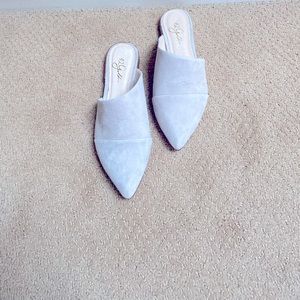 Chinese Laundry Flats